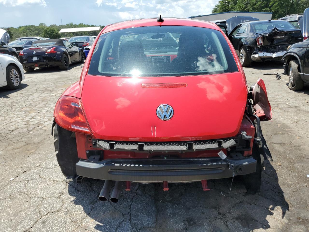 2012 VOLKSWAGEN Beetle