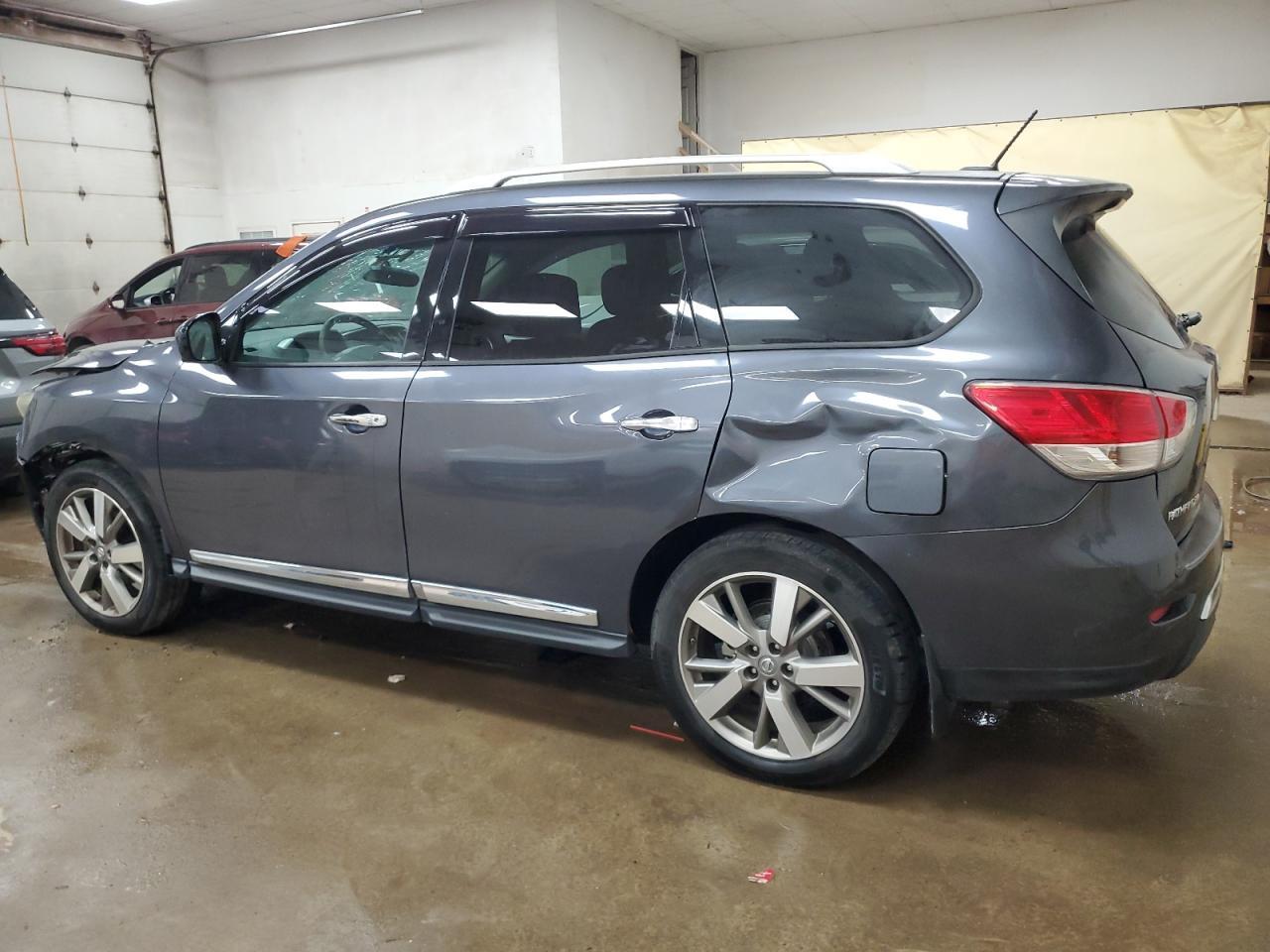 2014 NISSAN PATHFINDER