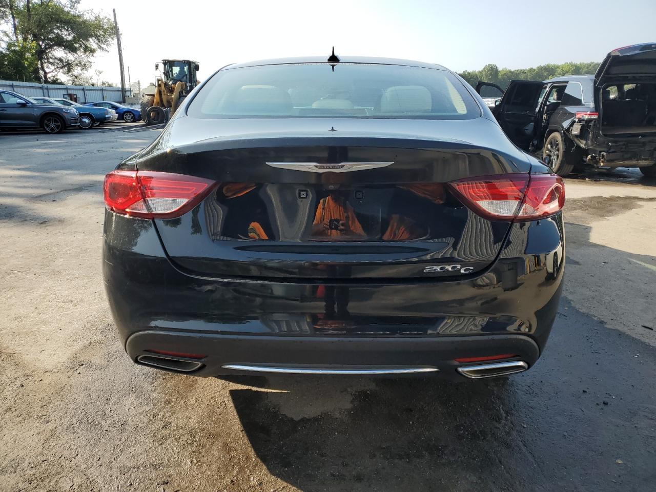 2015 CHRYSLER 200