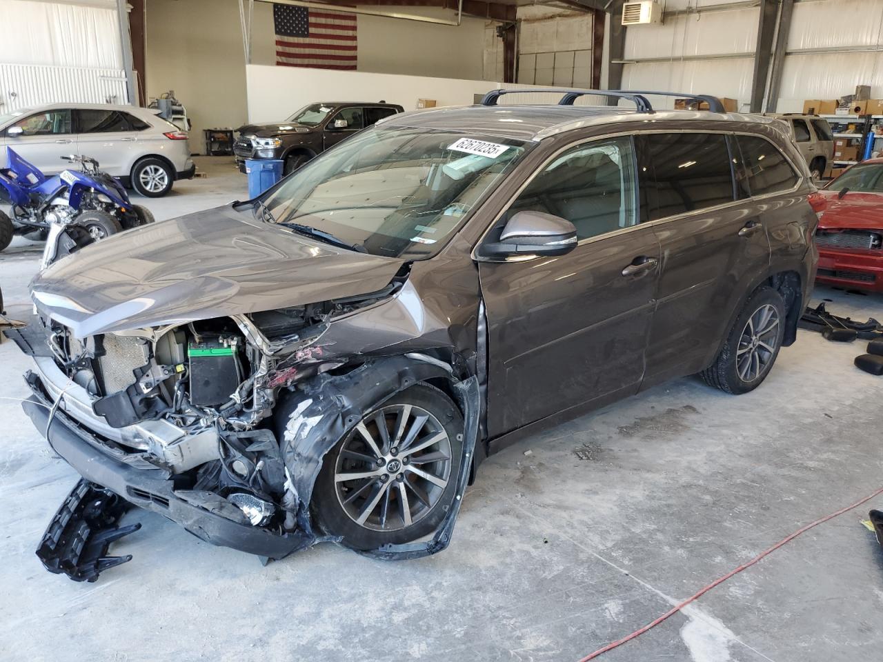 2018 TOYOTA HIGHLANDER