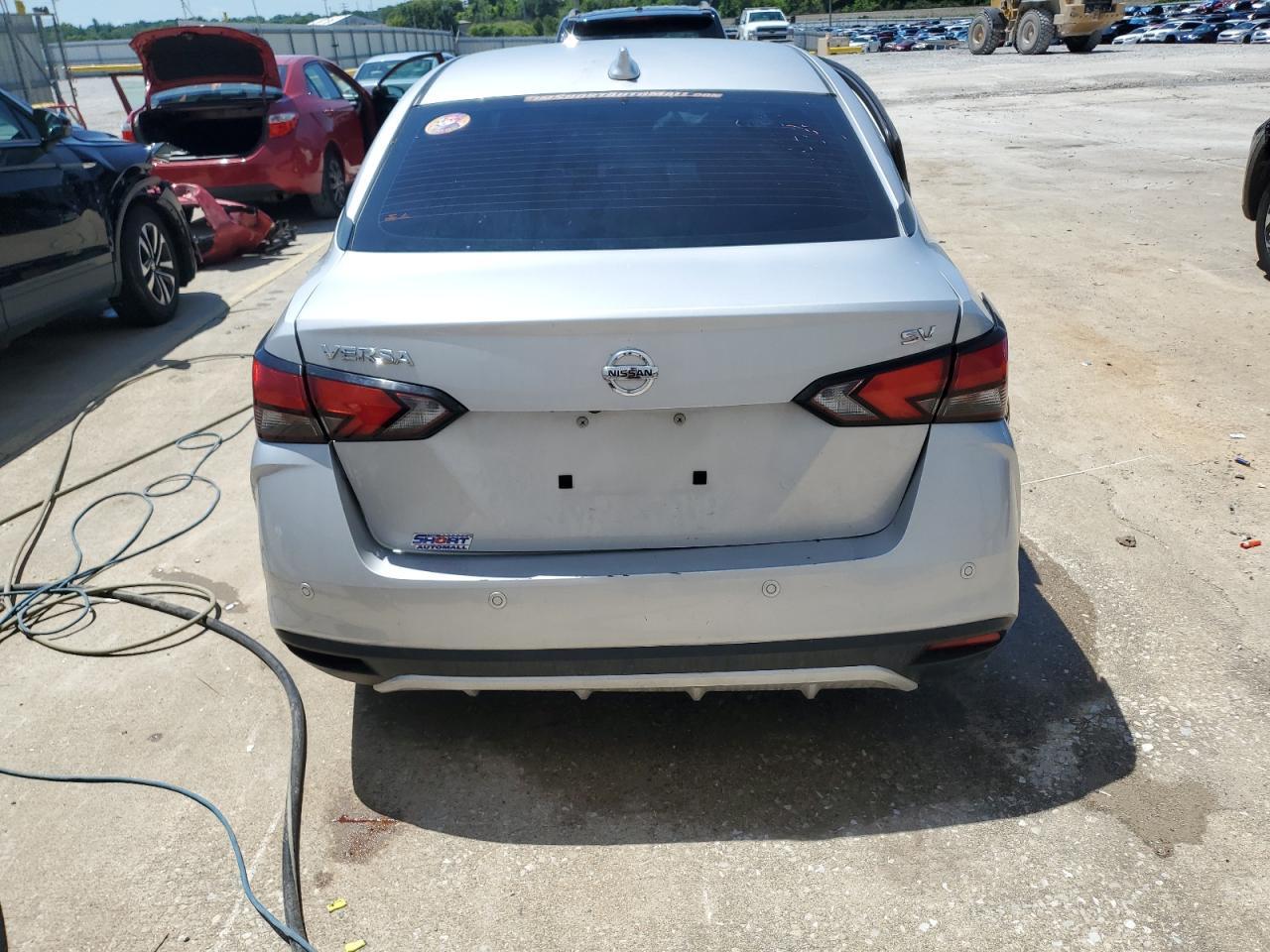 2020 NISSAN VERSA