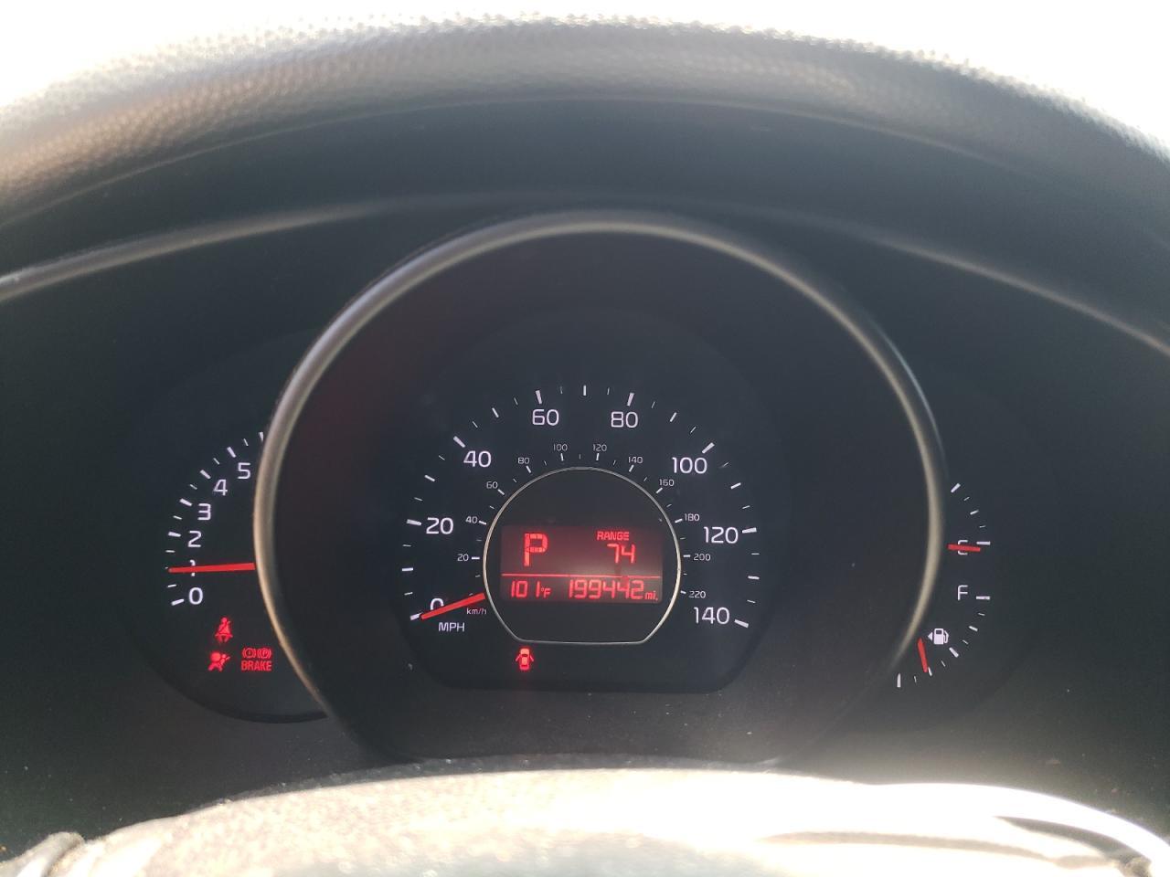 2016 KIA SOUL