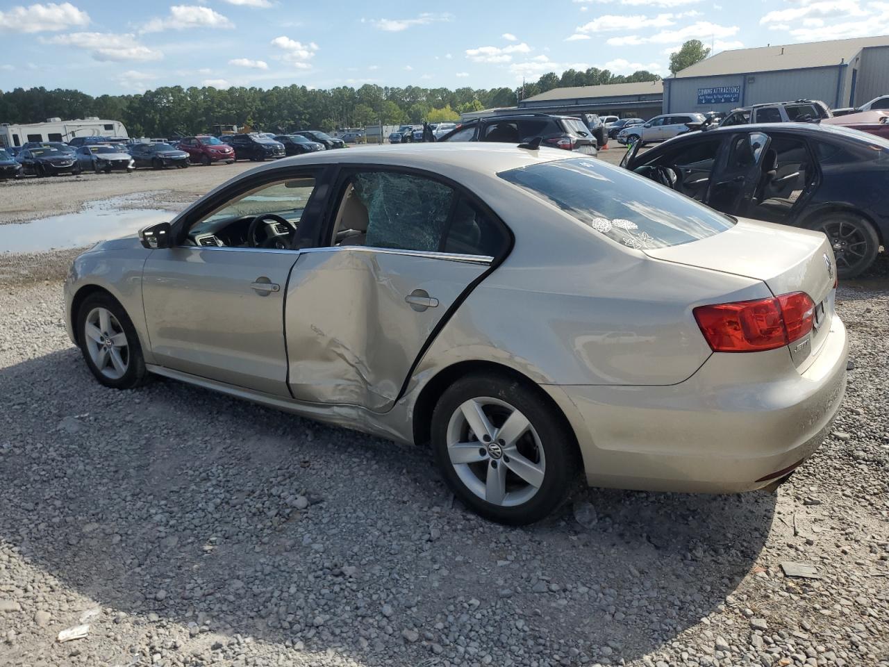 2014 VOLKSWAGEN JETTA