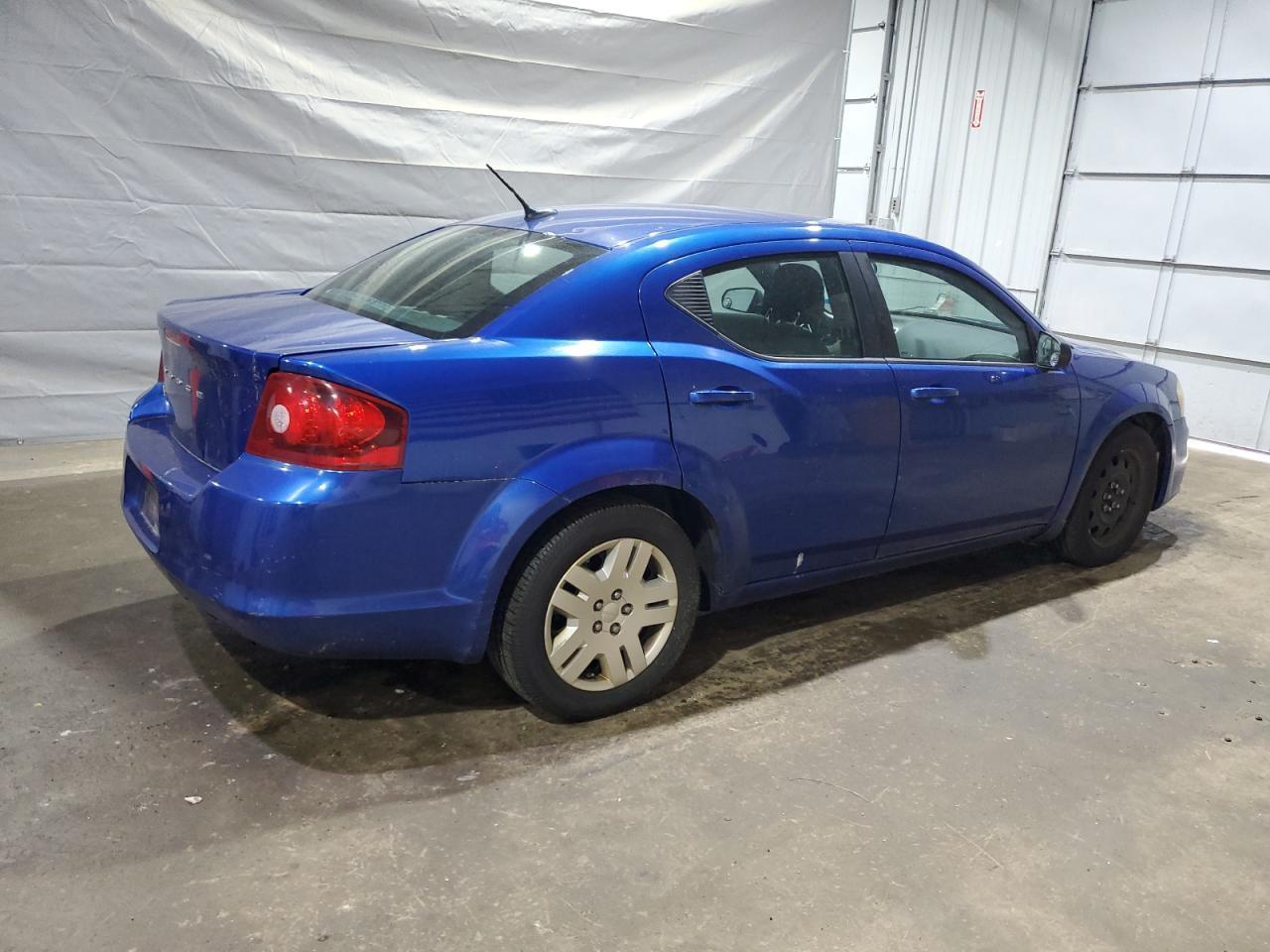2012 DODGE Avenger
