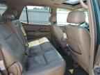 2004 TOYOTA Sequoia