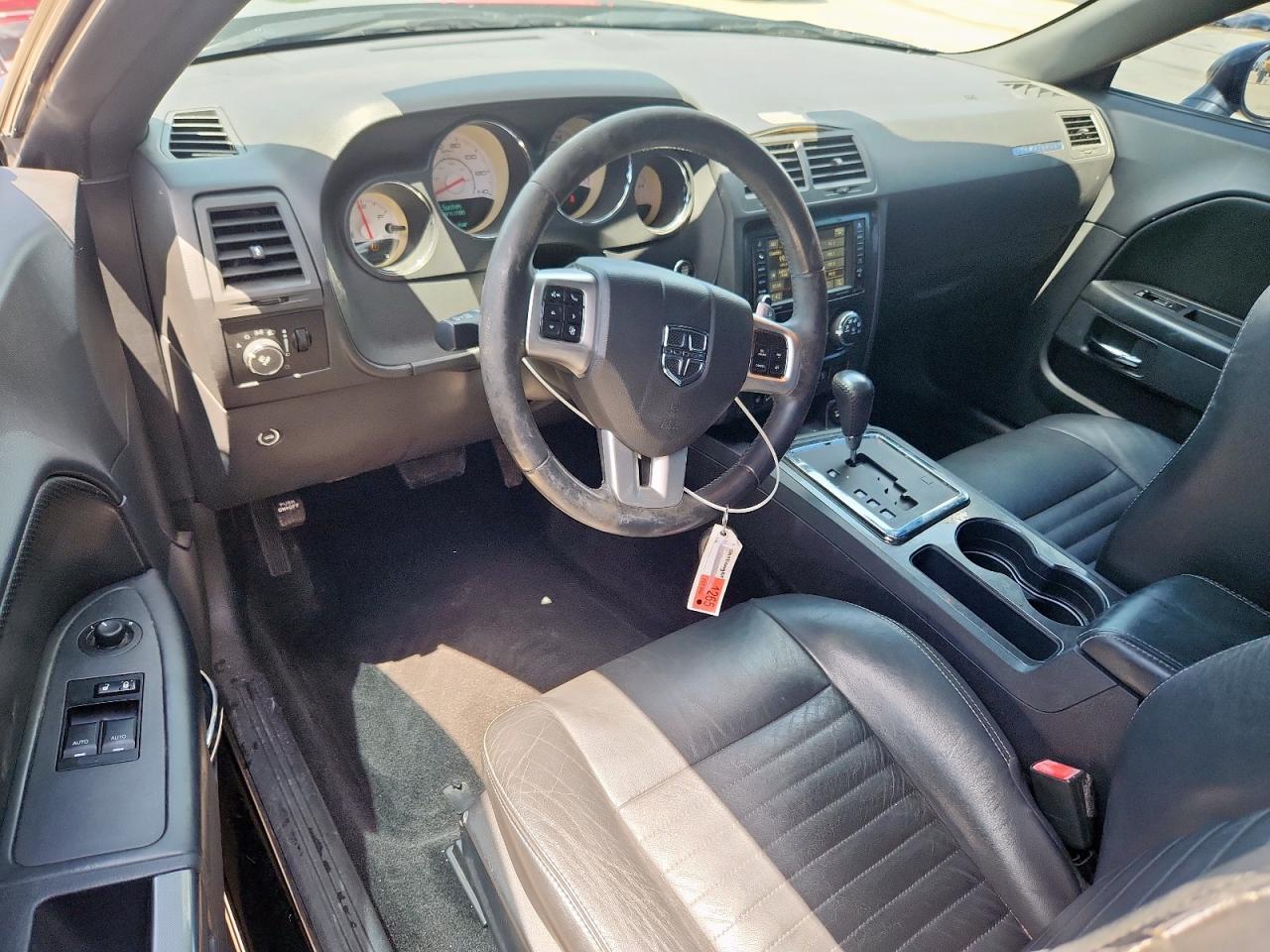 2013 DODGE Challenger