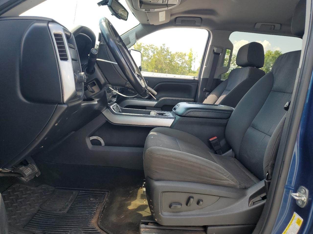 2017 CHEVROLET Silverado