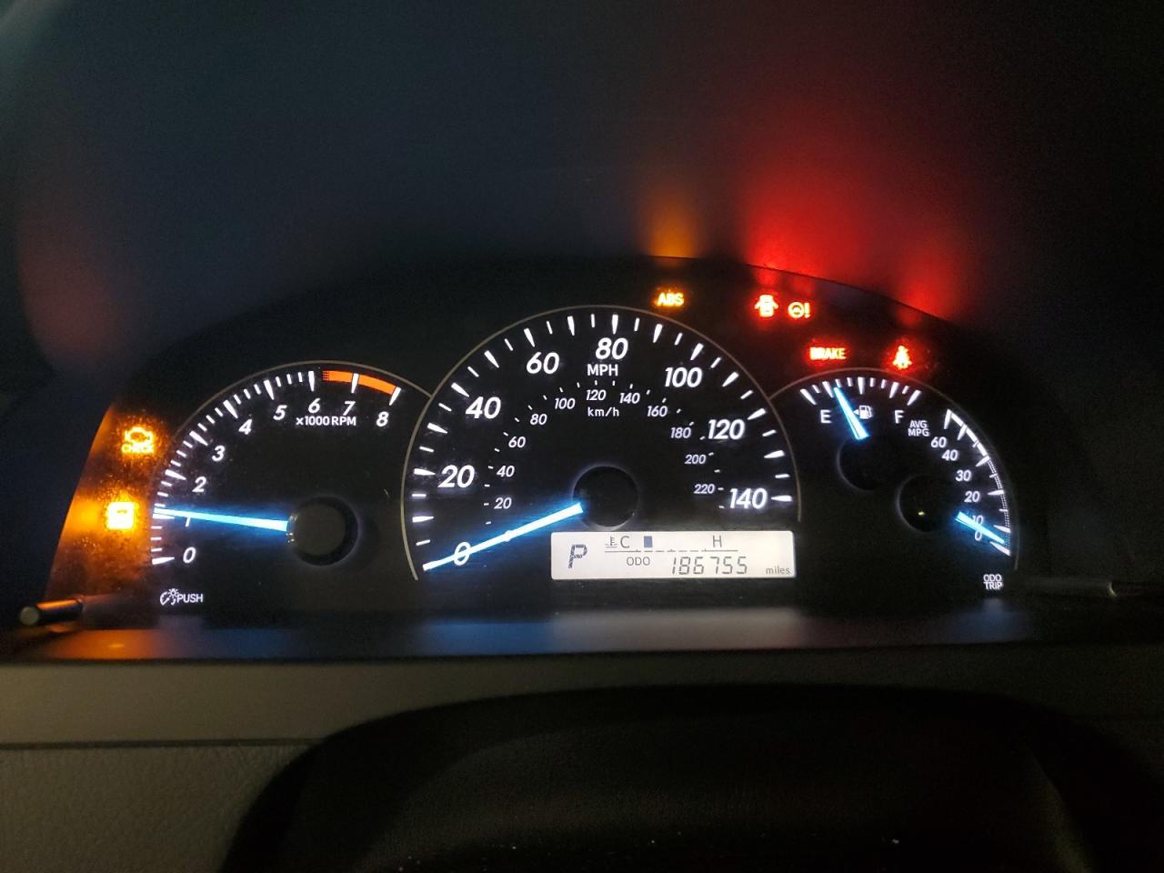 2014 TOYOTA CAMRY