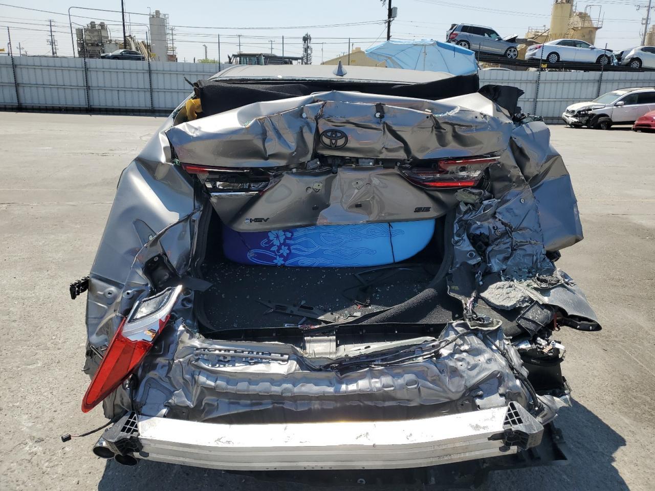 2025 TOYOTA CAMRY
