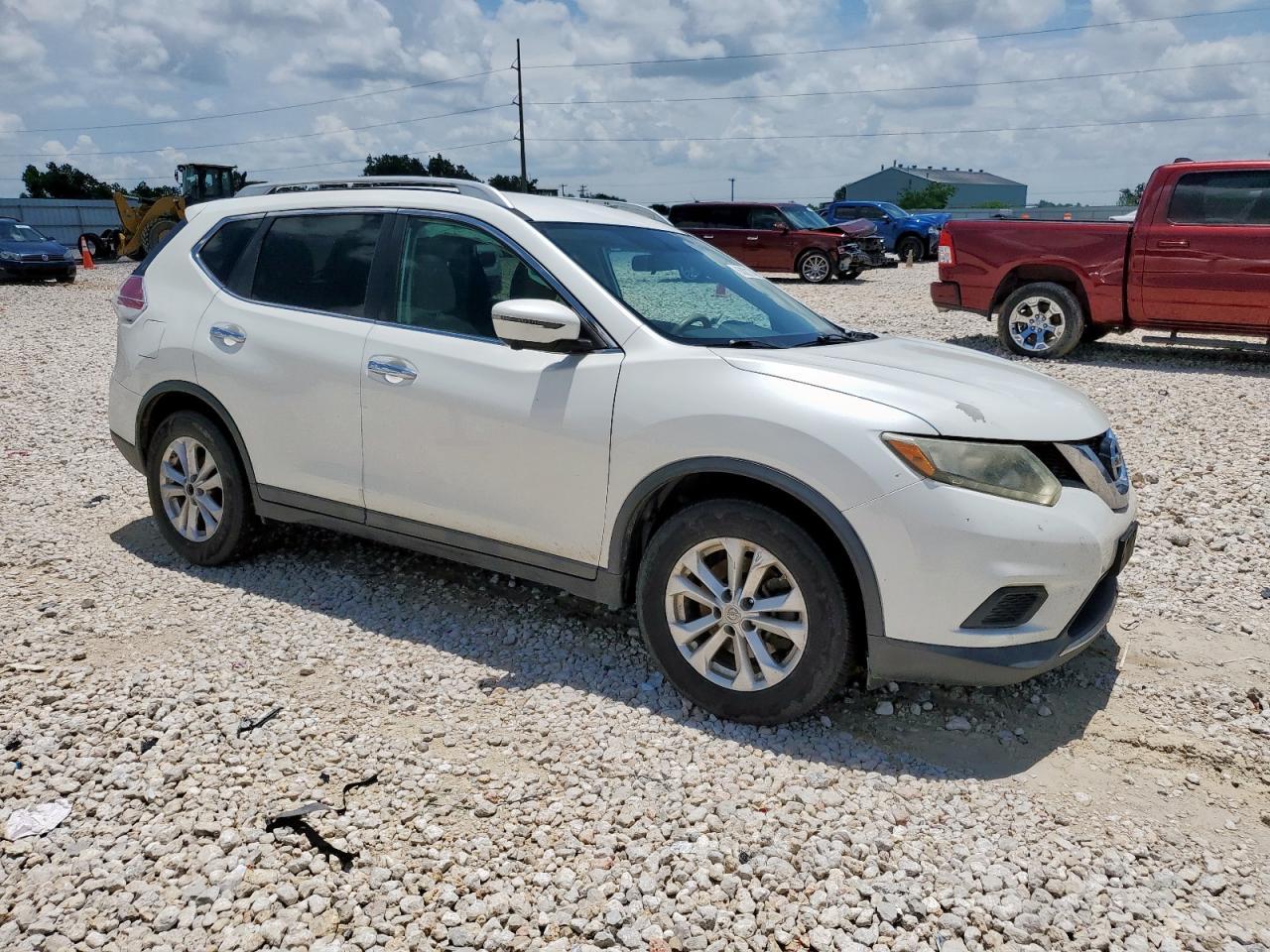 2015 NISSAN ROGUE