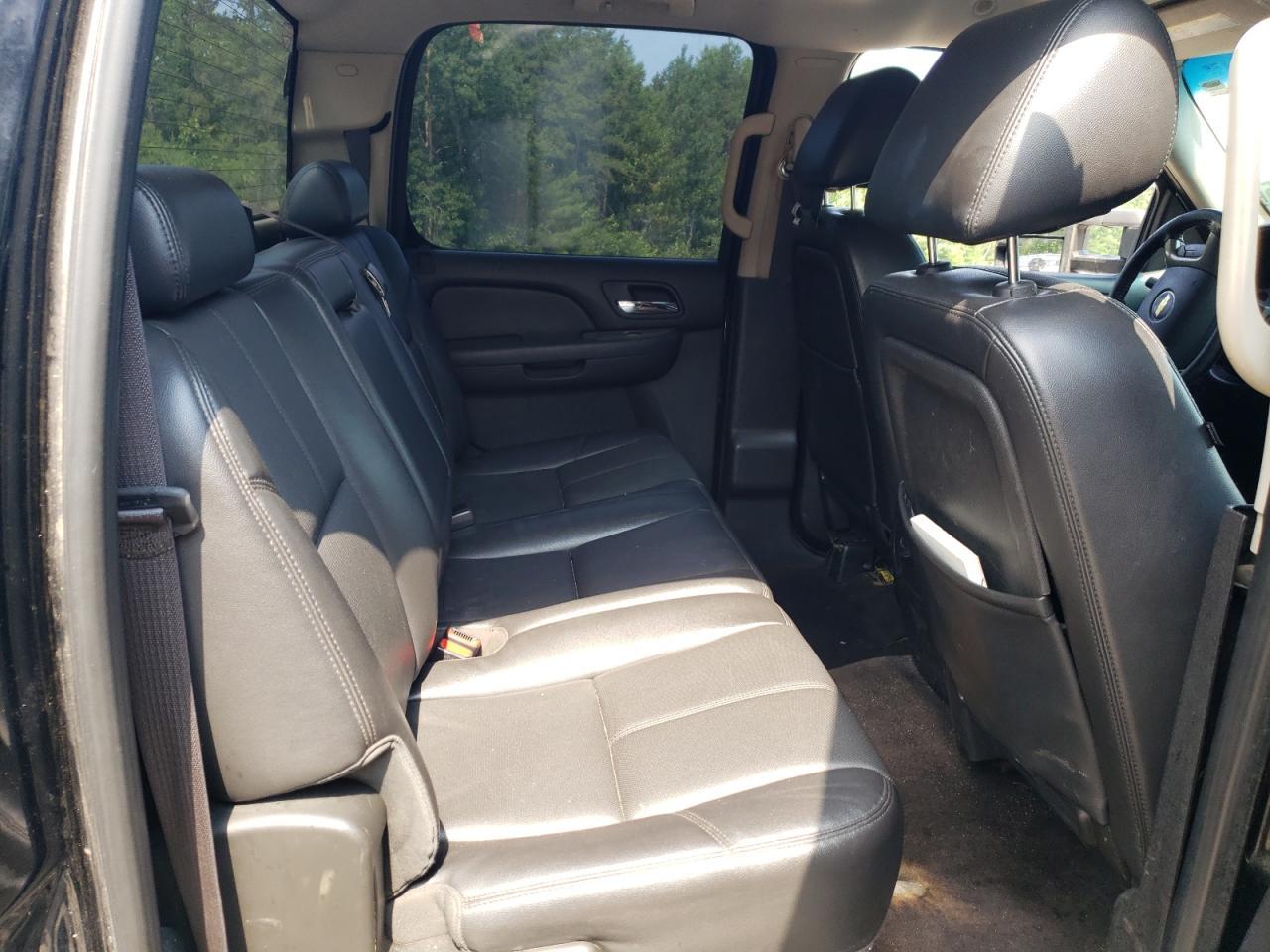 2012 CHEVROLET Silverado 2500