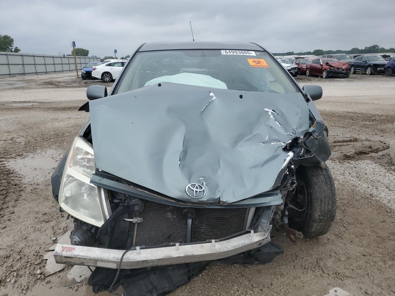 2004 TOYOTA PRIUS