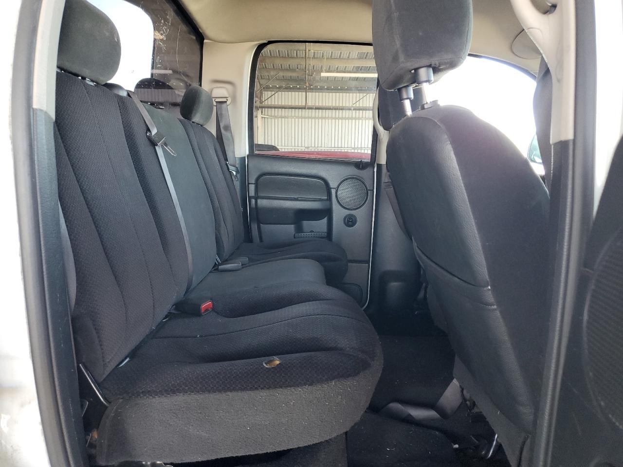 2004 DODGE RAM 1500