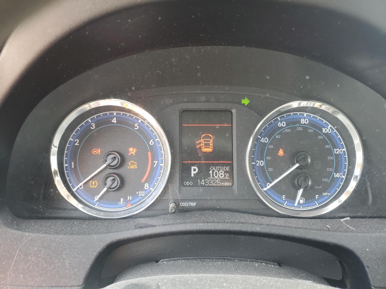2018 TOYOTA COROLLA