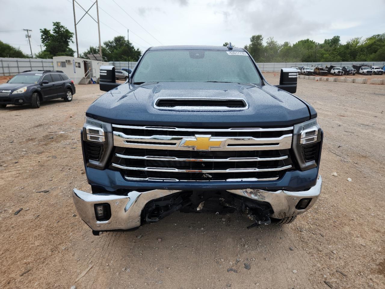 2025 CHEVROLET Silverado