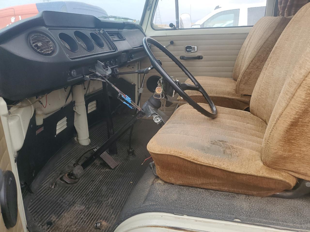 1968 VOLKSWAGEN Type Ii