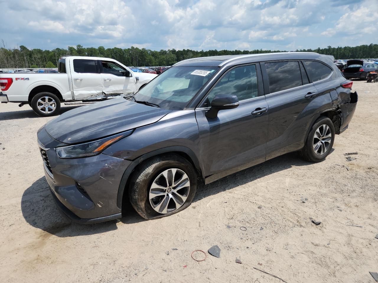 2023 TOYOTA HIGHLANDER