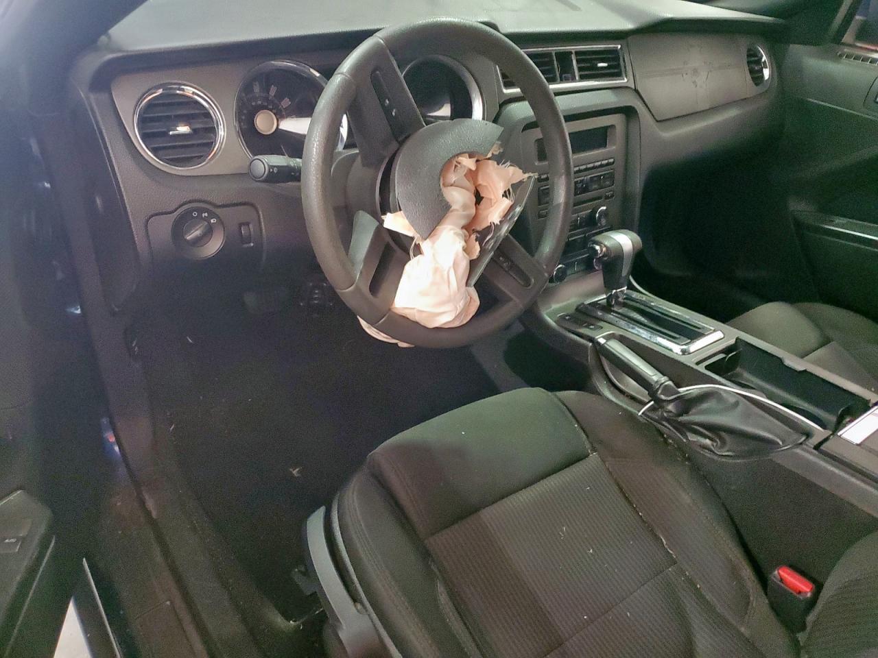 2010 FORD MUSTANG