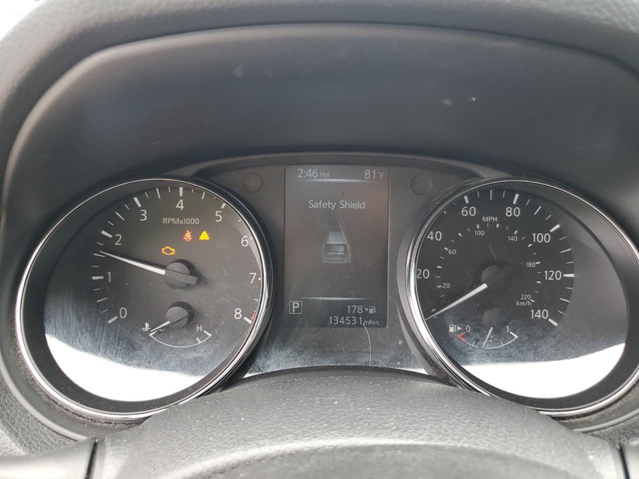 2017 NISSAN ROGUE