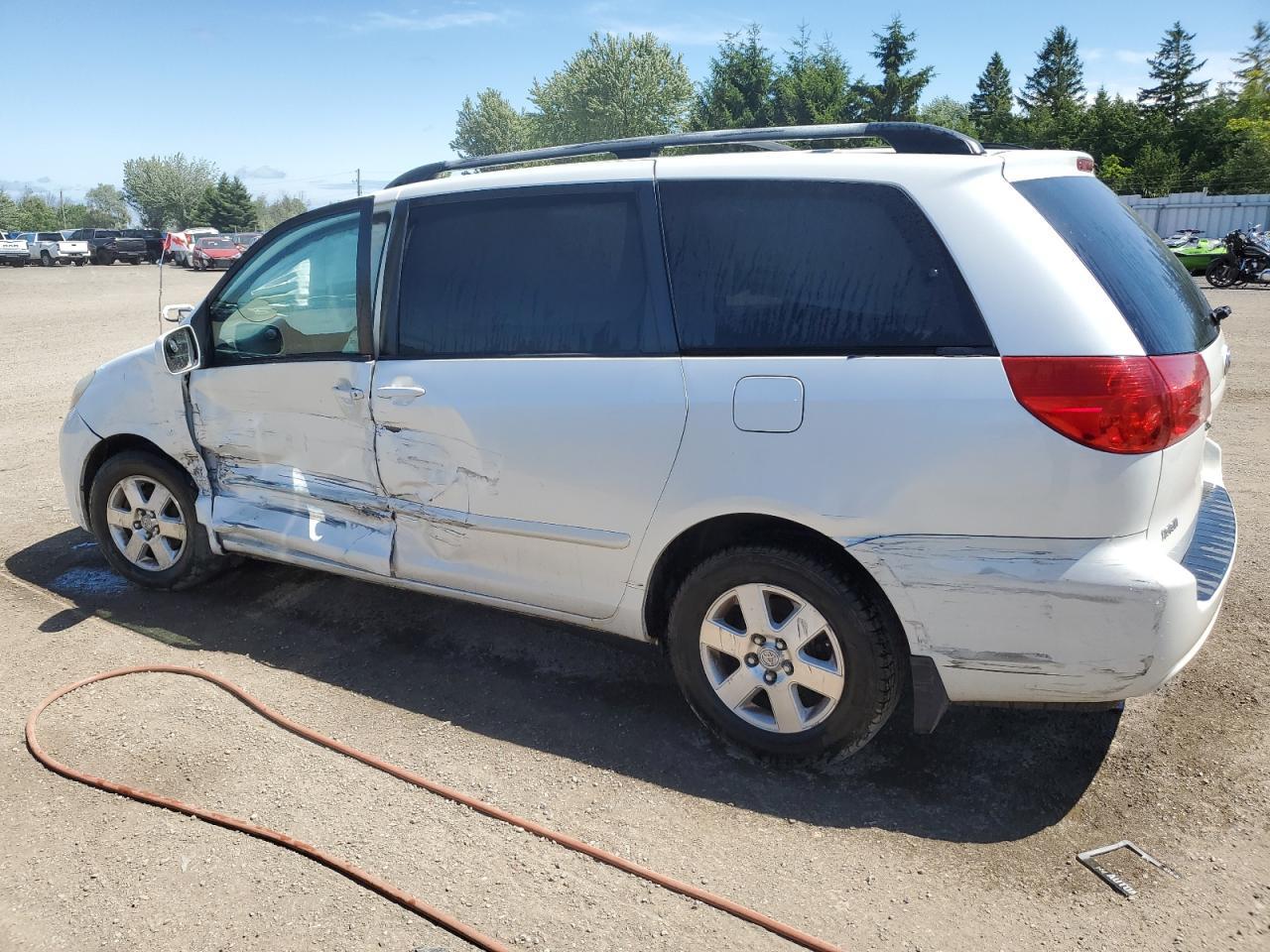 2008 TOYOTA SIENNA