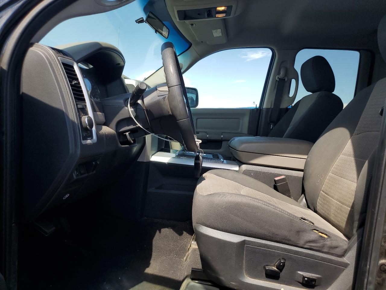 2011 DODGE RAM 1500