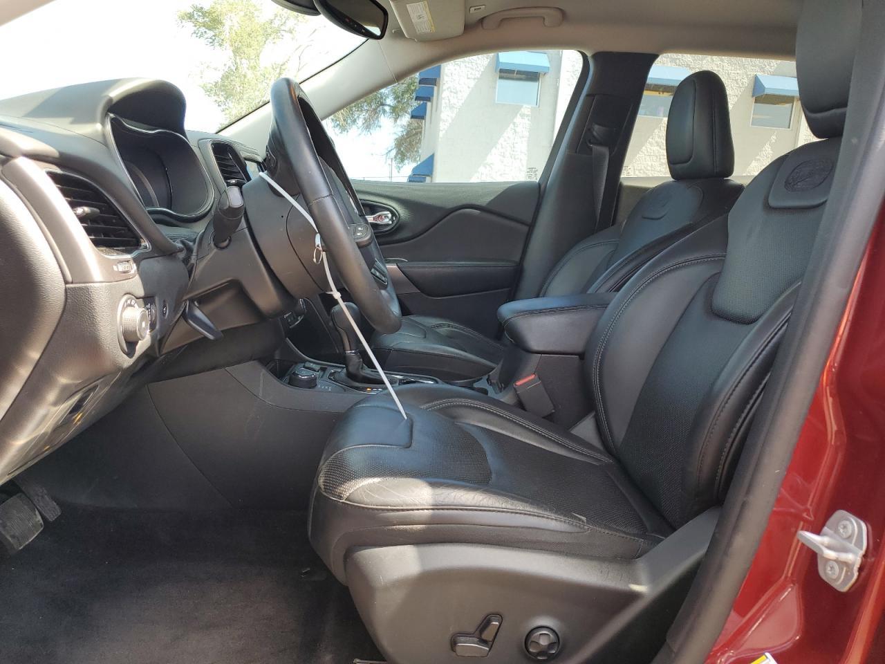 2019 JEEP CHEROKEE