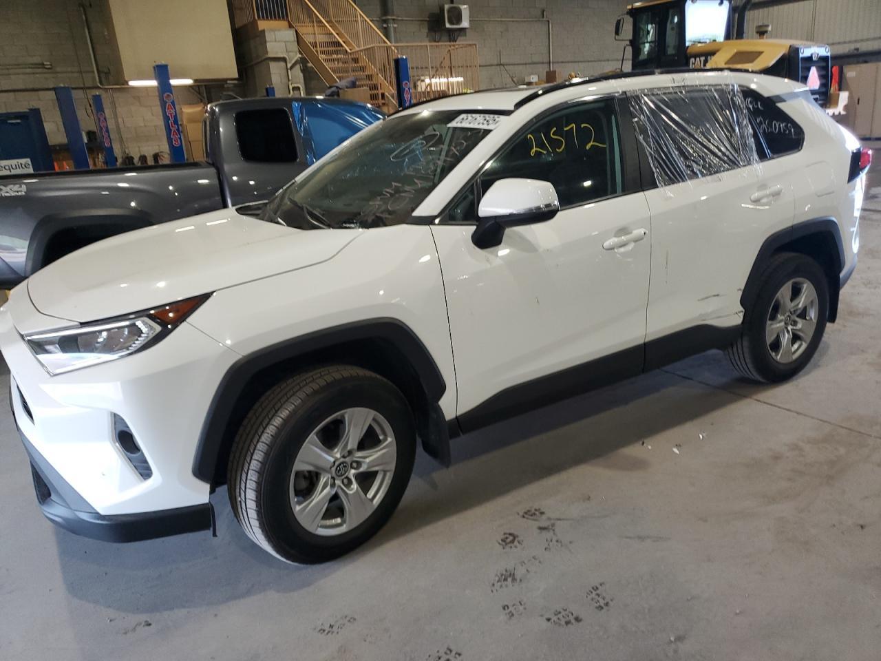 2020 TOYOTA RAV4