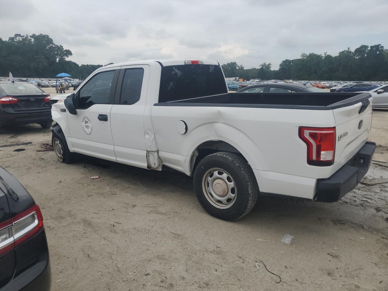 2015 FORD F-150