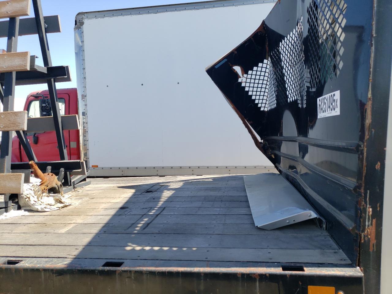 2019 KENWORTH T370
