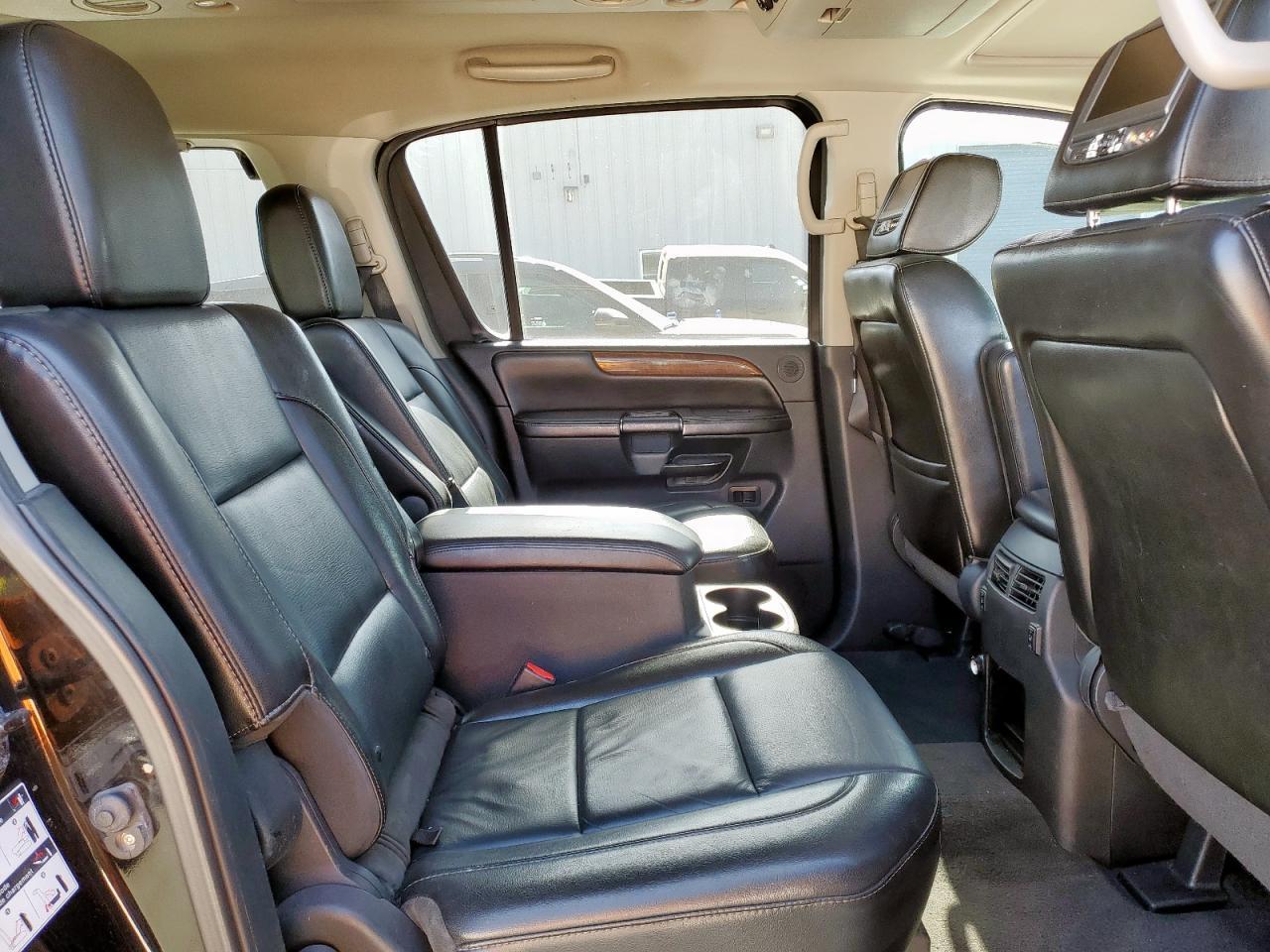 2014 NISSAN Armada