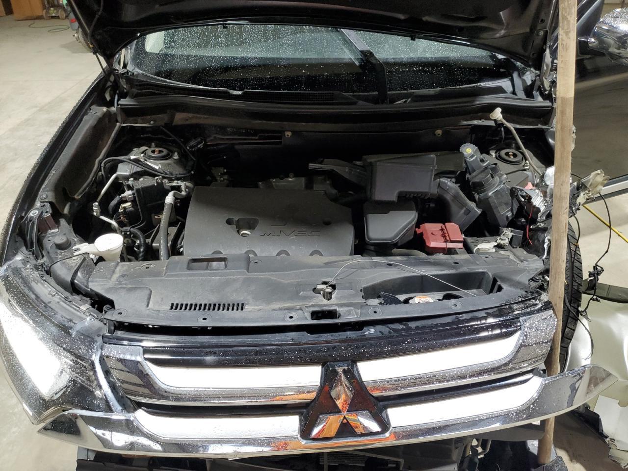 2018 MITSUBISHI outlander
