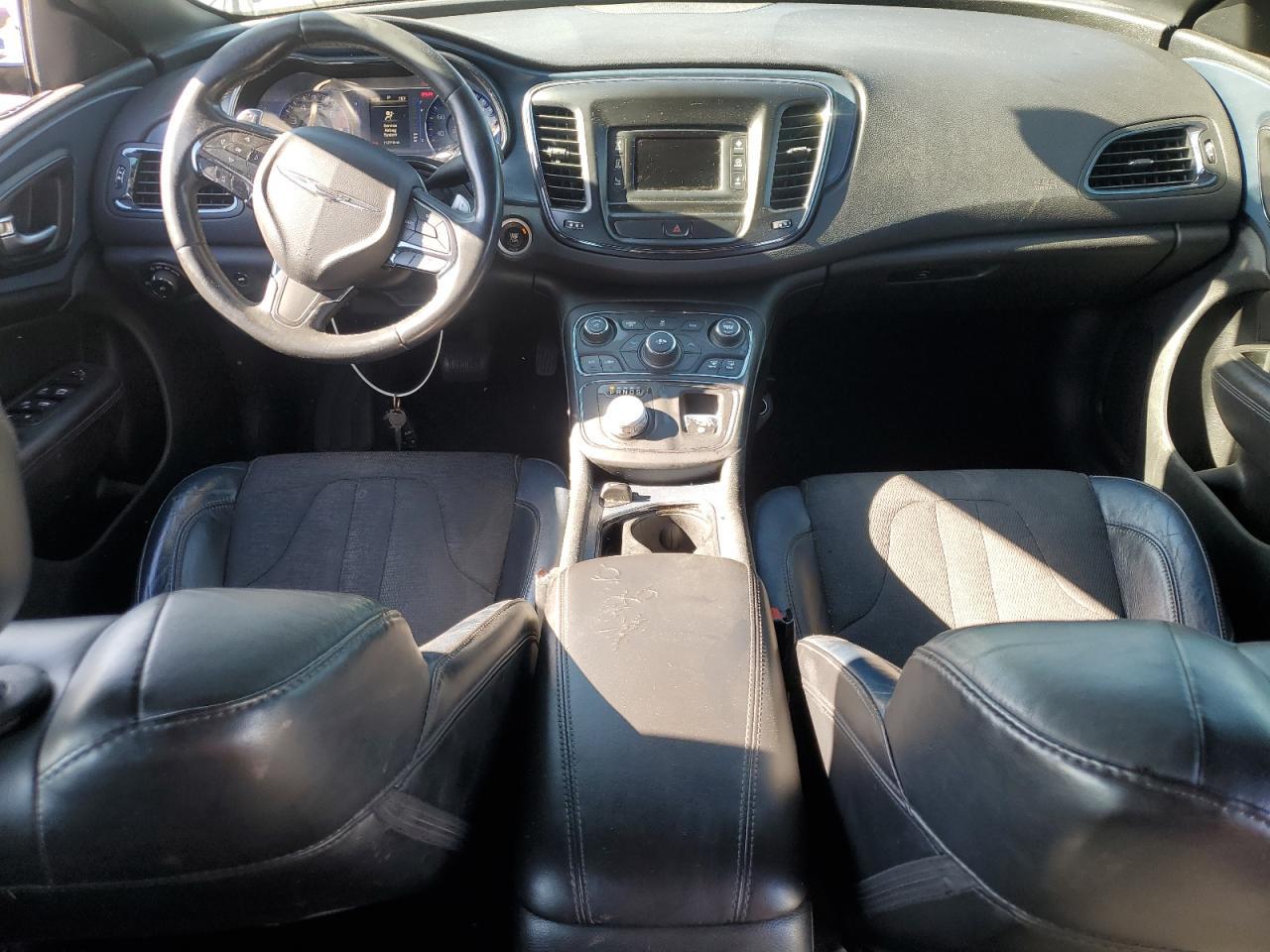 2015 CHRYSLER 200