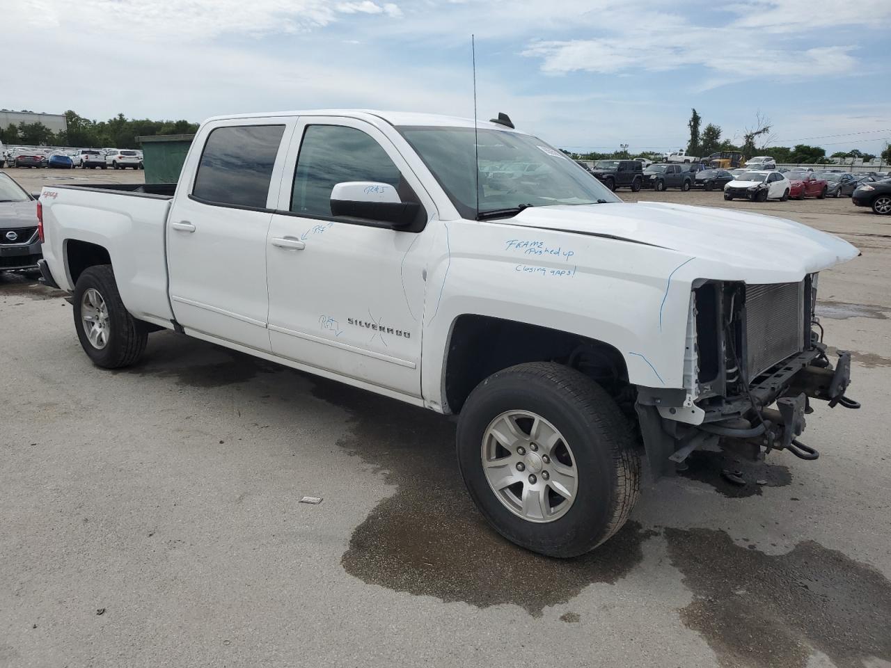 2017 CHEVROLET Silverado