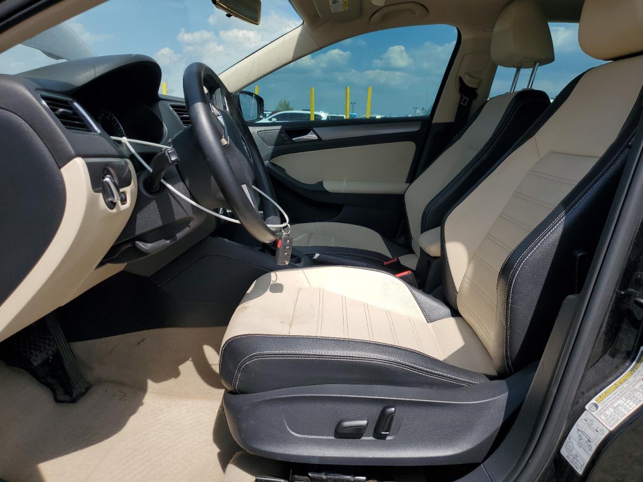2013 VOLKSWAGEN JETTA