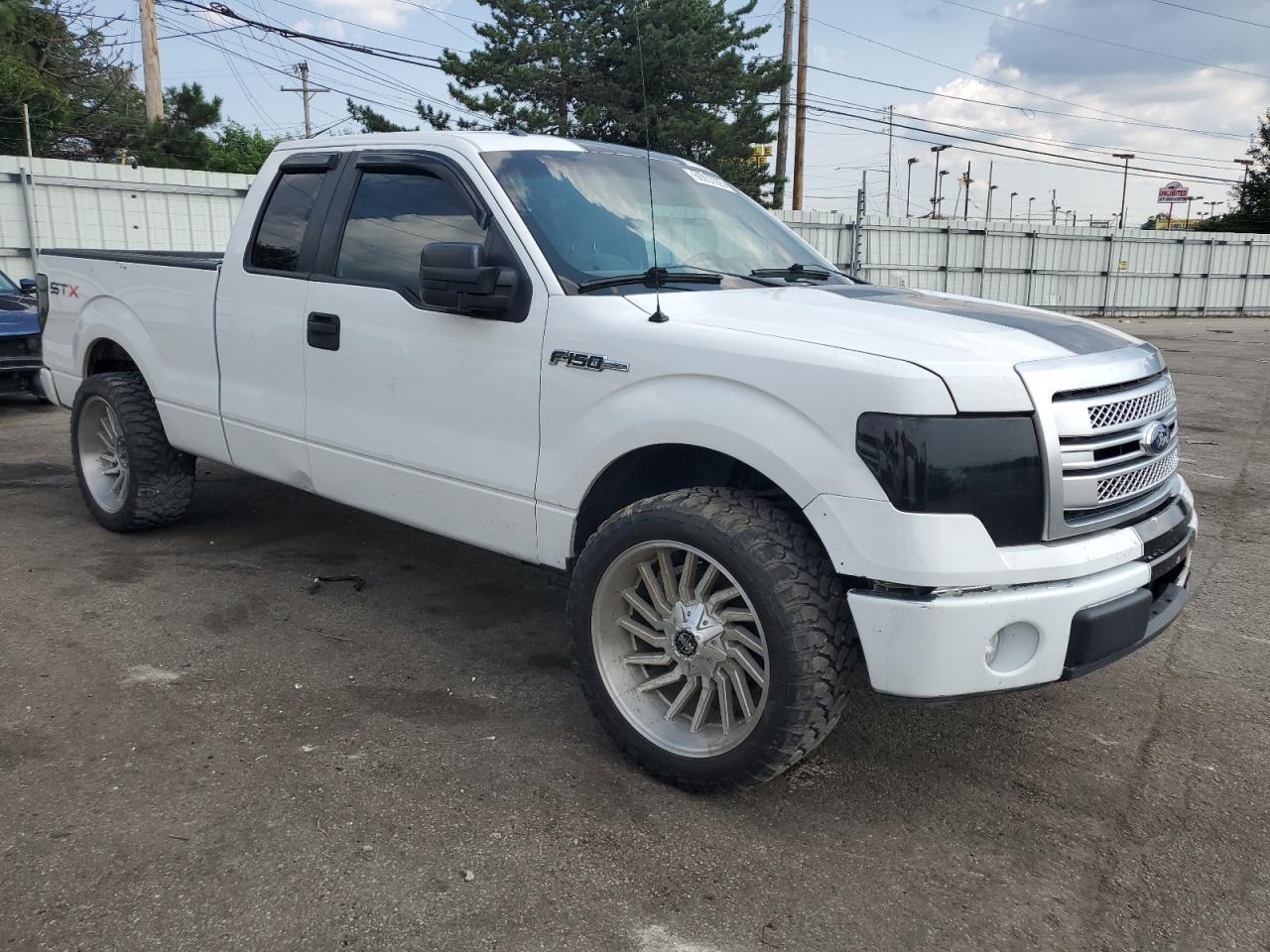 2013 FORD F-150