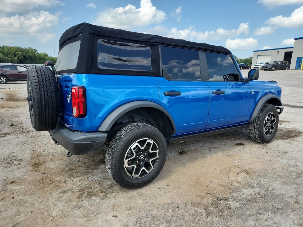 2021 FORD Bronco