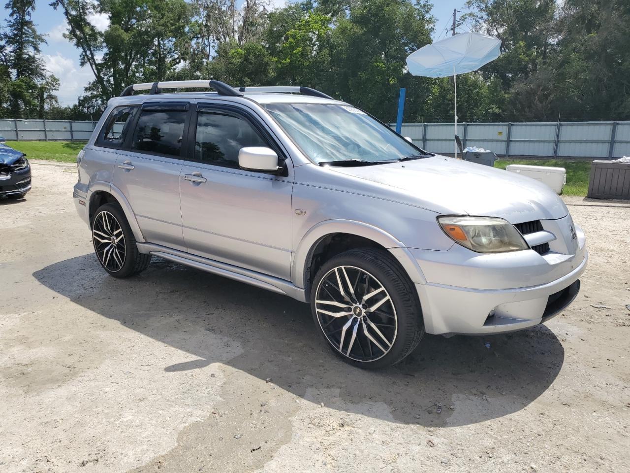 2005 MITSUBISHI outlander