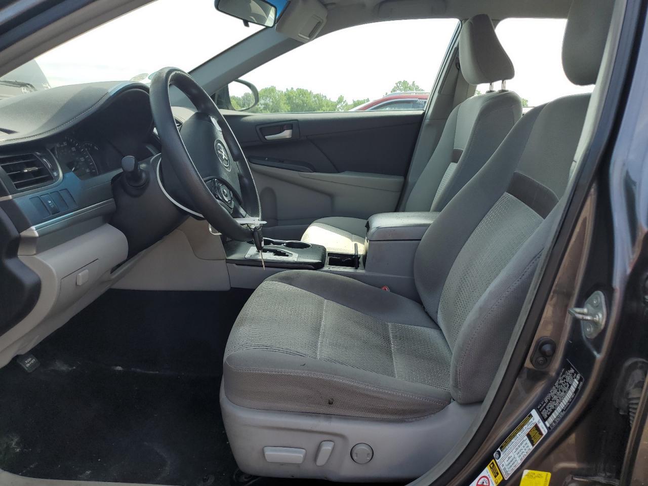 2014 TOYOTA CAMRY