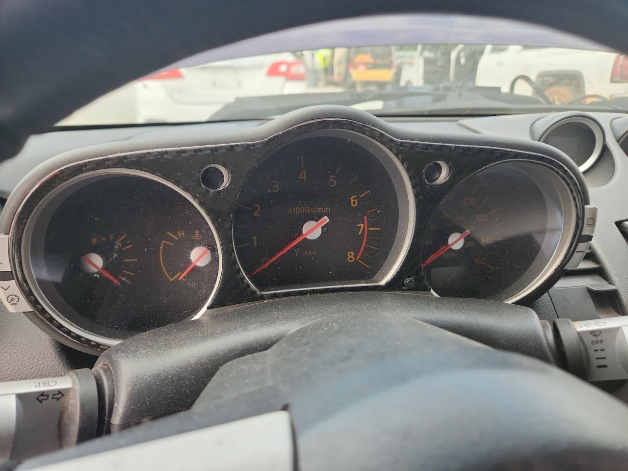 2003 NISSAN Z