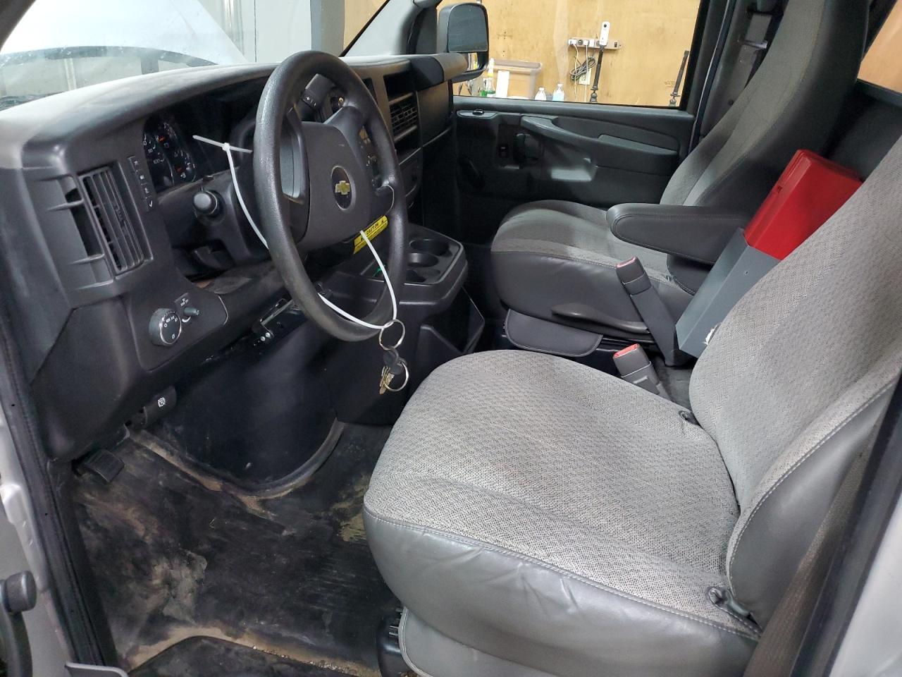 2012 CHEVROLET Express 3500