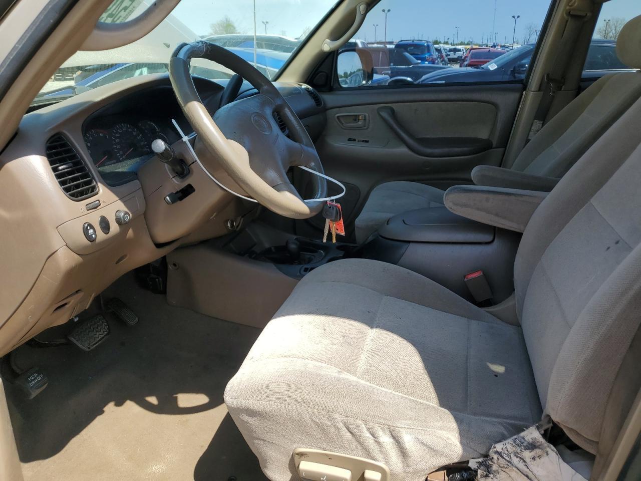 2002 TOYOTA Sequoia