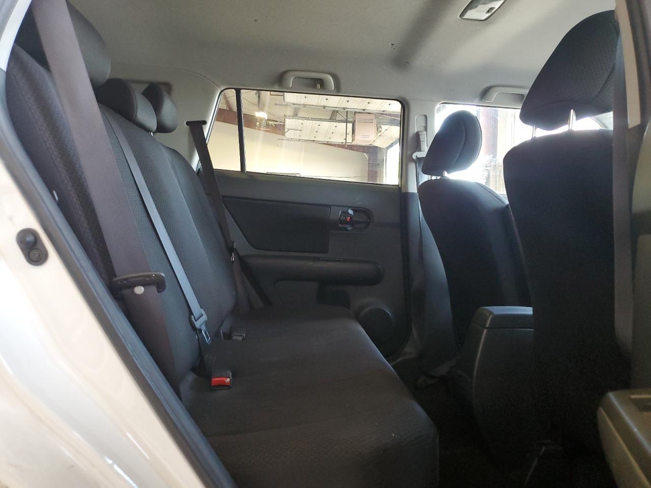 2009 TOYOTA SCION
