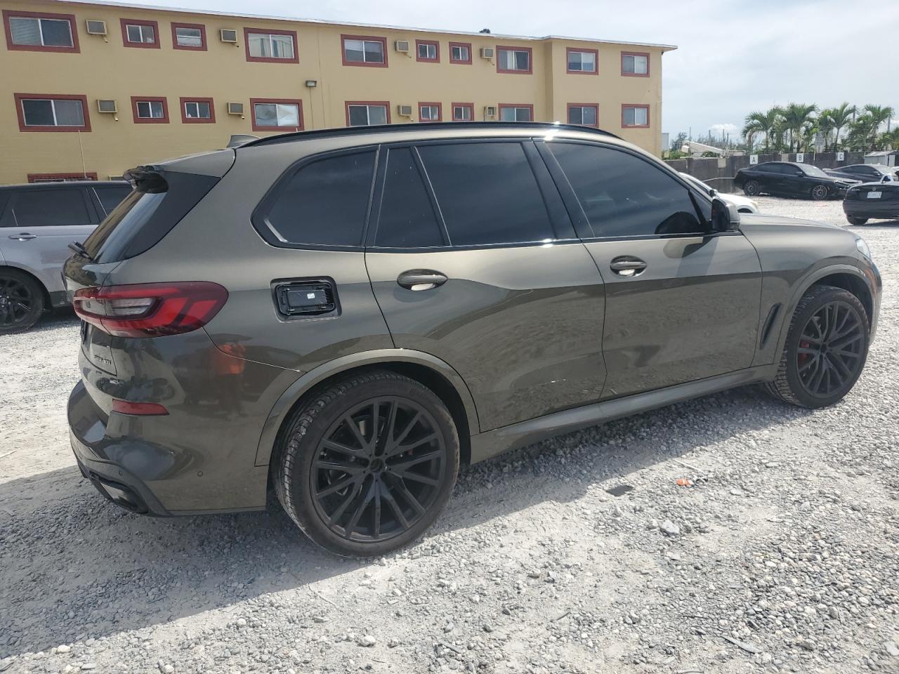 2023 BMW X5
