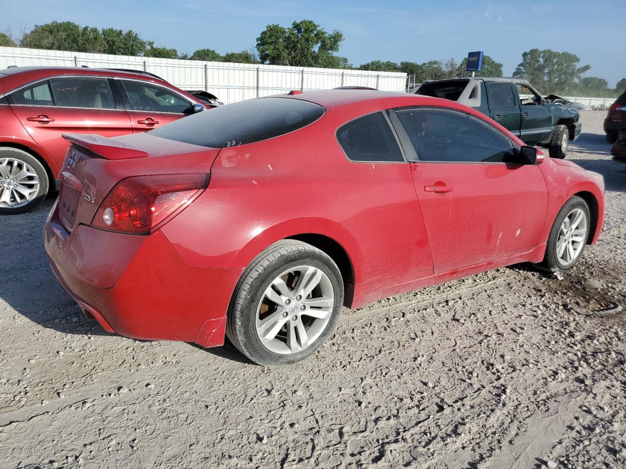 2011 NISSAN ALTIMA