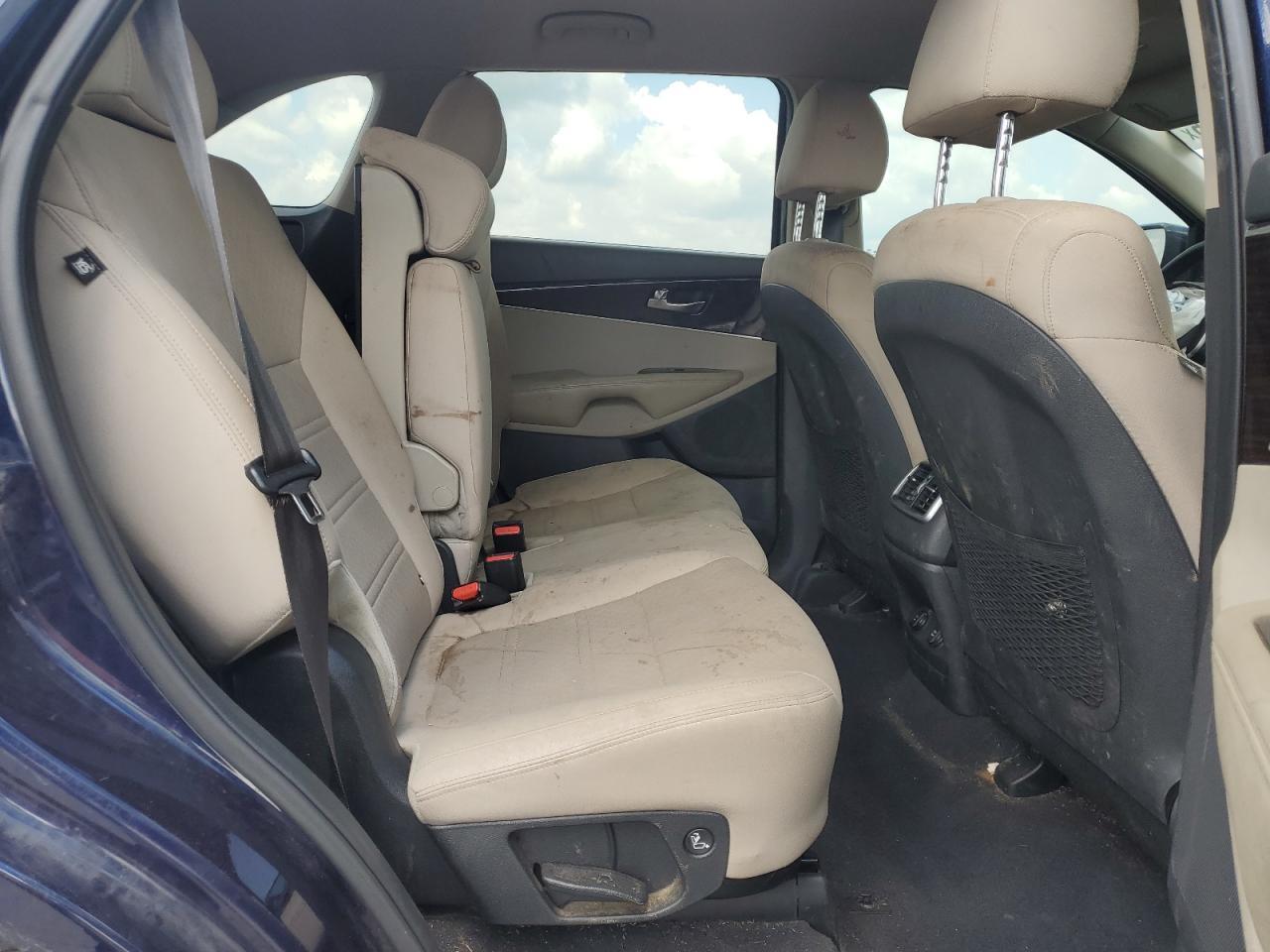 2020 KIA SORENTO