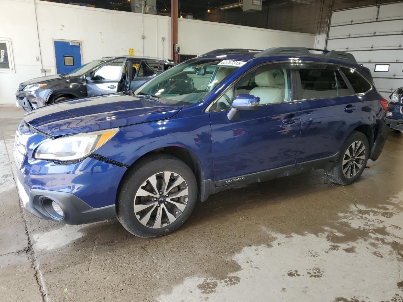 2017 SUBARU Outback
