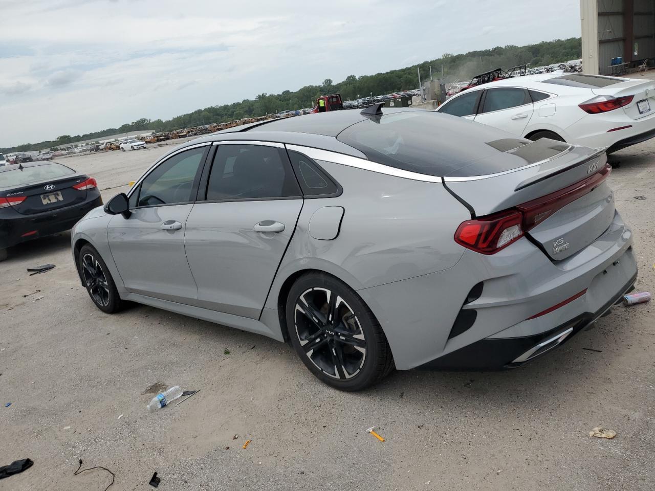 2023 KIA K5