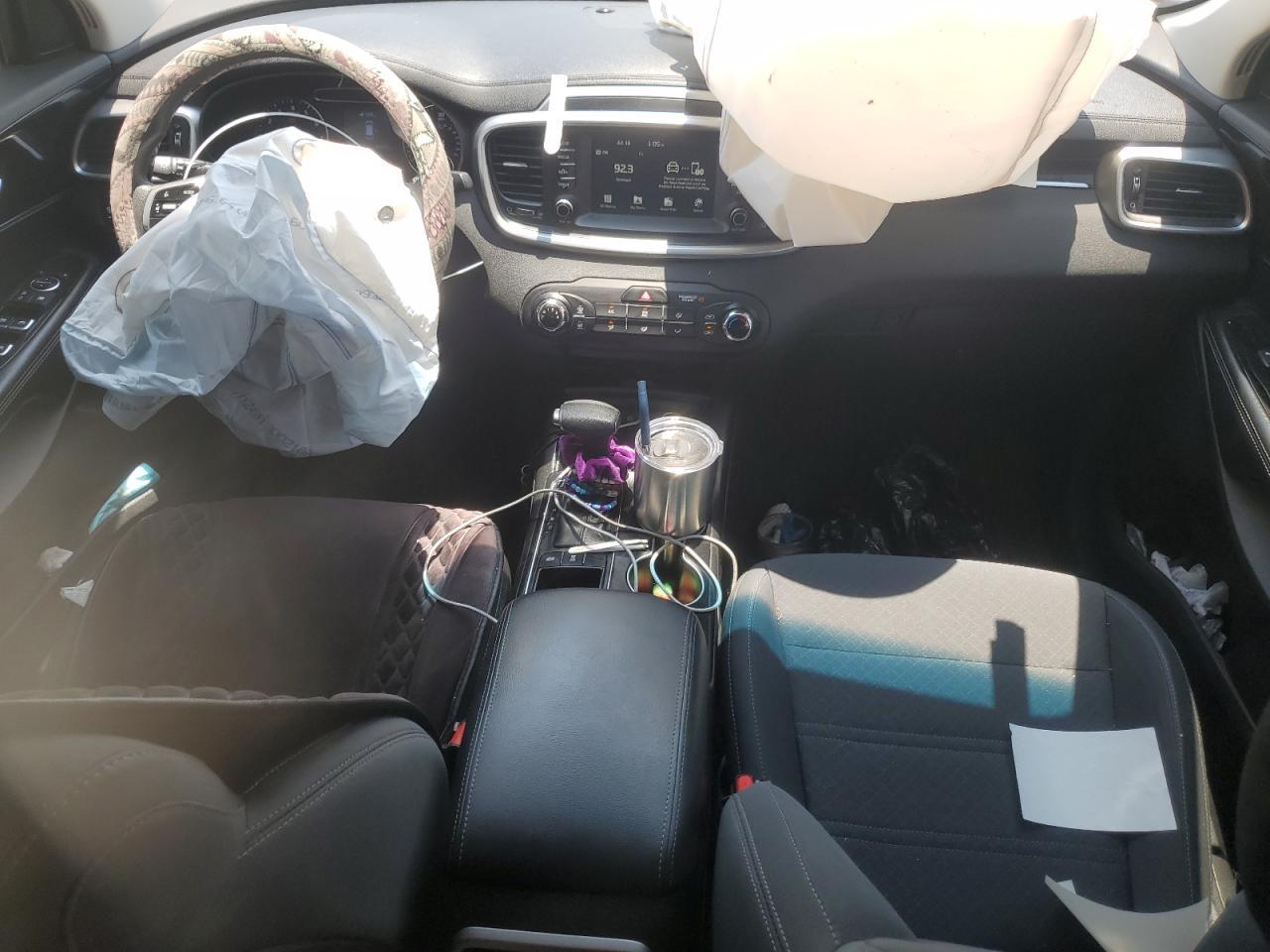 2020 KIA SORENTO