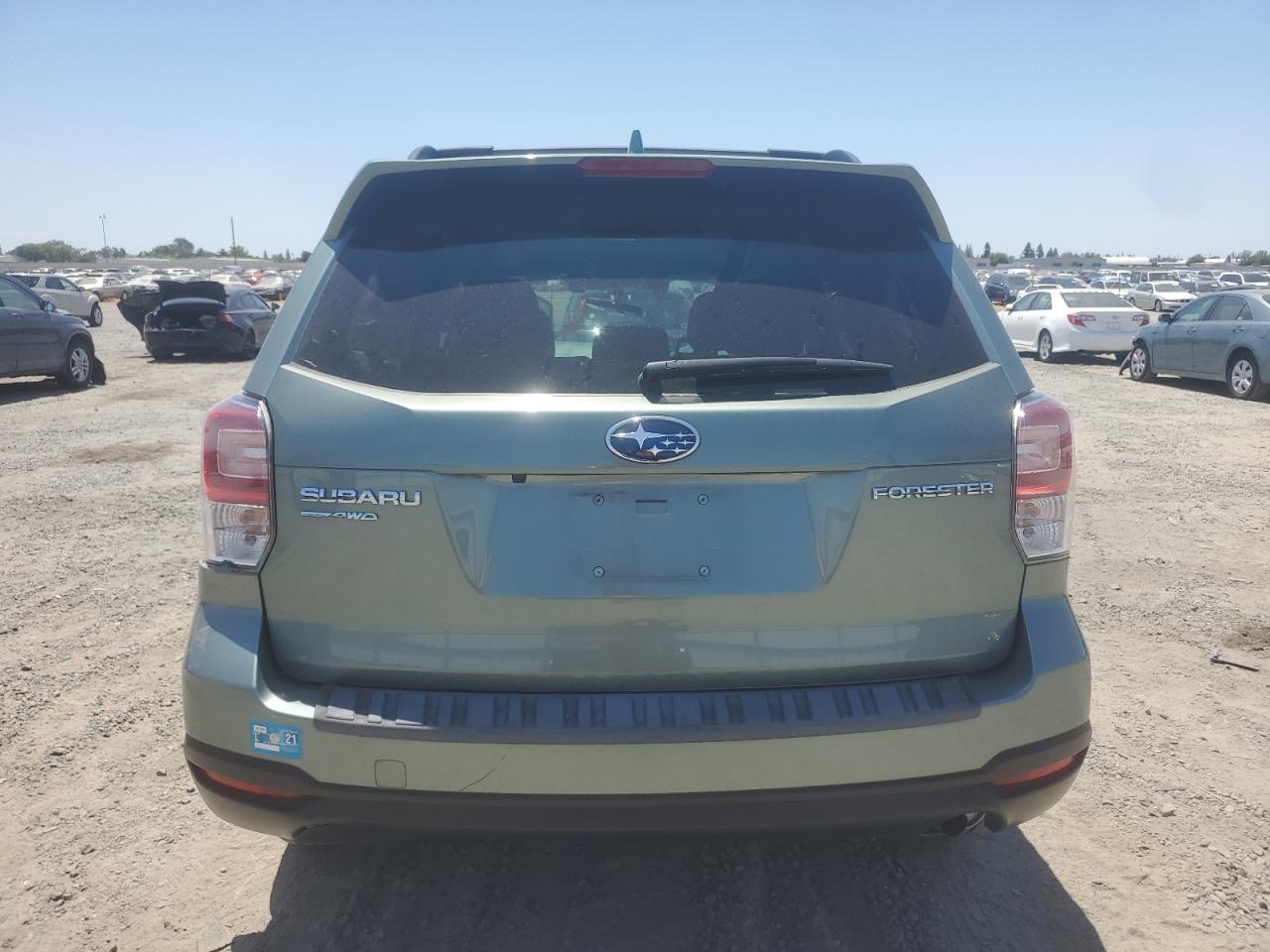2018 SUBARU FORESTER