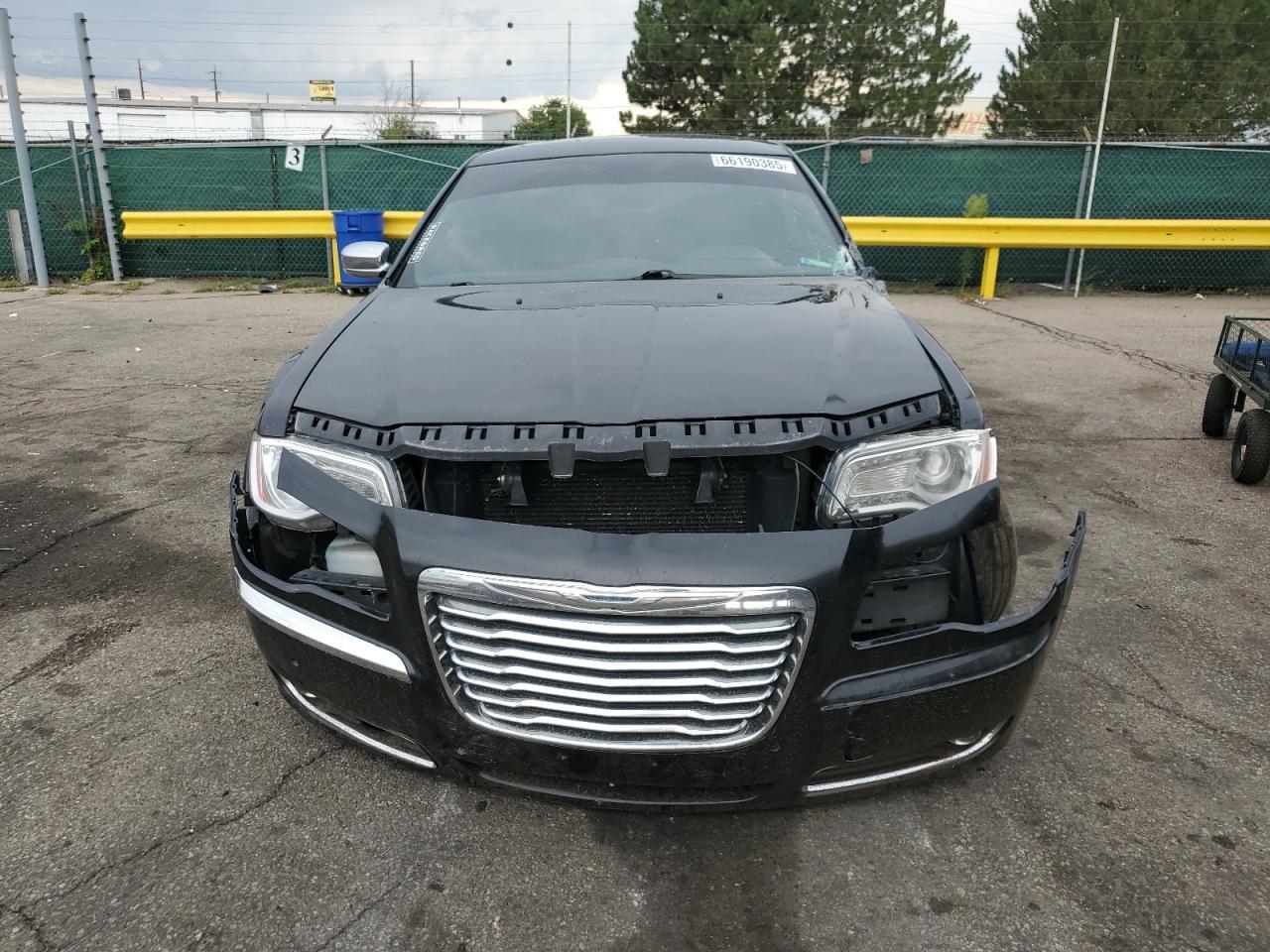2011 CHRYSLER 300